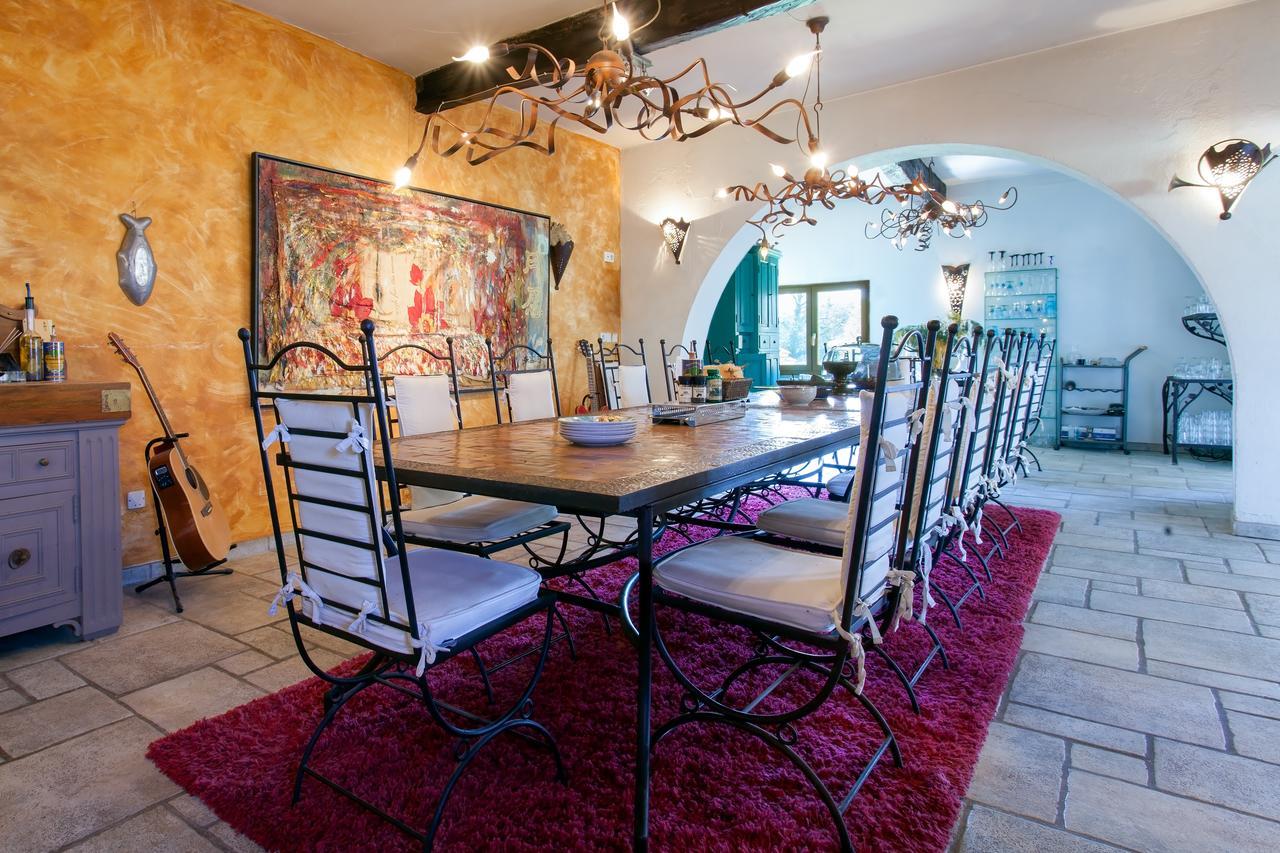Bed and Breakfast Le Mas Shabanou Roquefort-les-Pins Zewnętrze zdjęcie